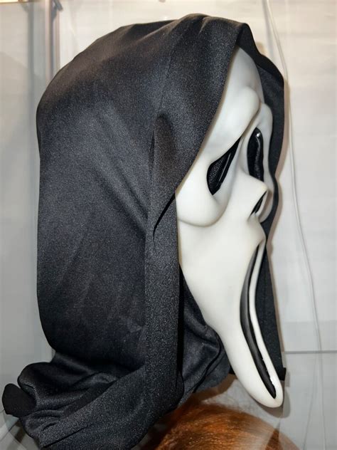 ghostface mask australia.